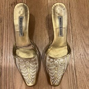 Manolo Blahnik Kitten heels